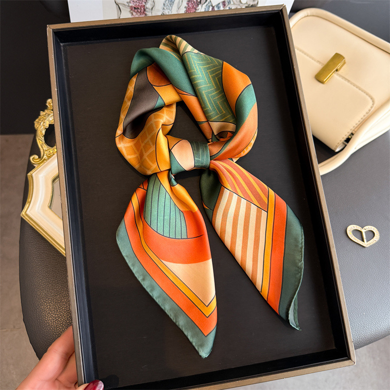 2026 New Geometry Print Silk S - đánh giá và giá Scarf Silk Square